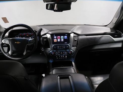 Used 2015 Chevrolet Suburban LTZ AWD/4WD image 18