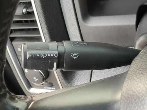 Used 2015 RAM 1500 Outdoorsman image 32