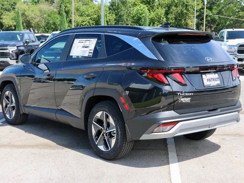 New 2026 Hyundai Tucson SEL FWD image 3