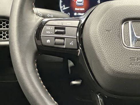 Certified 2026 Honda HR-V Sport image 17