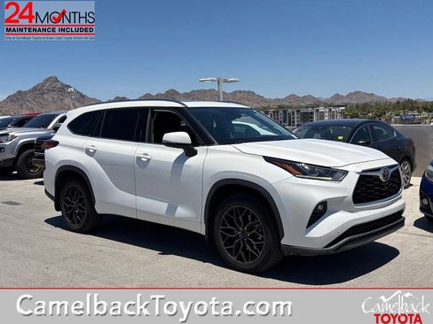 Used 2021 Toyota Highlander Limited AWD/4WD image 1