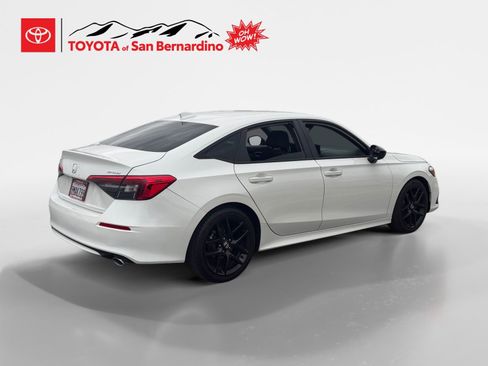 Used 2024 Honda Civic Sport image 5