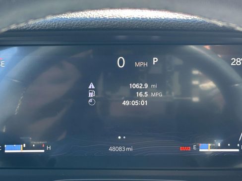 Used 2022 Jeep Grand Cherokee L Laredo image 19