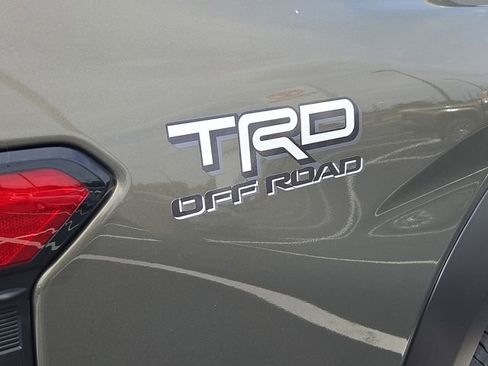 New 2026 Toyota Tacoma TRD Off-Road AWD/4WD image 4