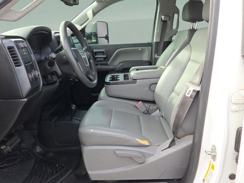 Used 2017 GMC Sierra 2500 4x4 Crew Cab image 10