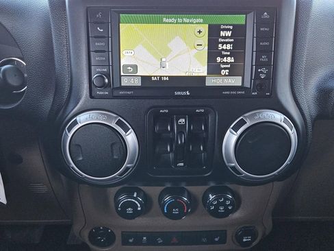 Used 2015 Jeep Wrangler Unlimited Sahara w/ Max Tow Package image 12