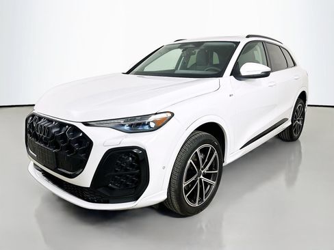 New 2026 Audi Q5 Premium Plus AWD/4WD image 1