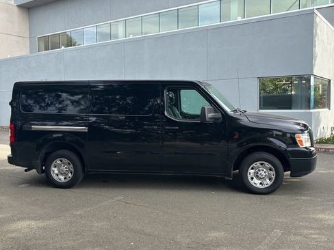 Used 2021 Nissan NV 2500 SV RWD image 8