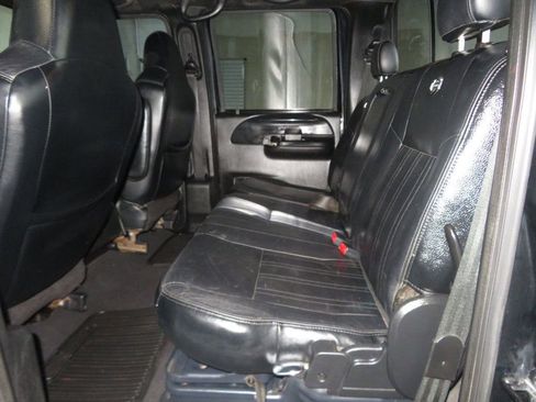 Used 2004 Ford F350 Harley-Davidson image 26