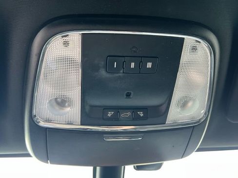 Used 2017 Dodge Durango R/T w/ Trailer Tow Group IV image 31