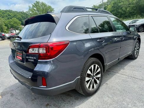 Used 2016 Subaru Outback 2.5i Limited AWD/4WD image 8