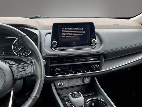 Certified 2023 Nissan Rogue SV w/ SV Premium B Package AWD/4WD image 9