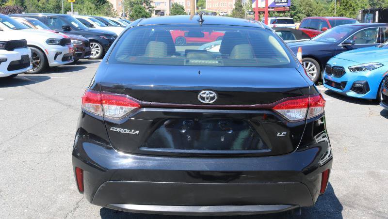 Used 2022 Toyota Corolla LE FWD image 4