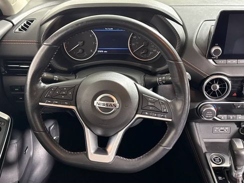Used 2022 Nissan Sentra SR w/ SR Premium Package FWD image 24