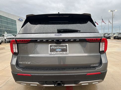 New 2025 Ford Explorer Active w/ Active Comfort Package image 26