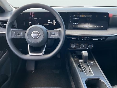 New 2026 Nissan Kicks SV image 17