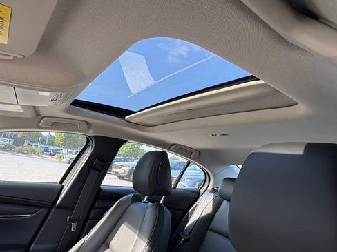 New 2026 MAZDA MAZDA3 2.5 Turbo Sedan w/Premium Plus image 18