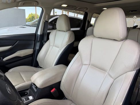 Used 2023 Subaru Ascent Limited w/ Technology Package AWD/4WD image 3