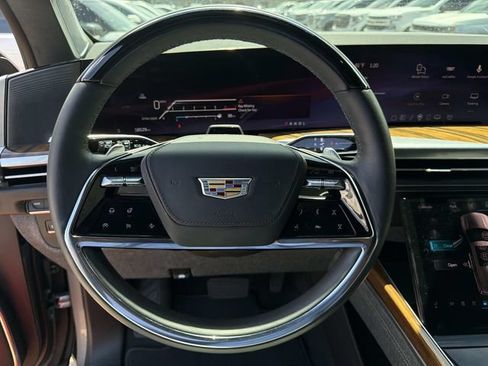 Used 2026 Cadillac Escalade Platinum Sport RWD image 28