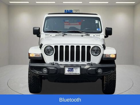 Used 2021 Jeep Wrangler Unlimited Sahara AWD/4WD image 5
