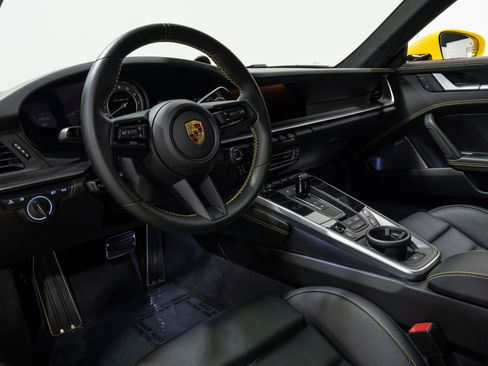 Used 2022 Porsche 911 Turbo S image 43