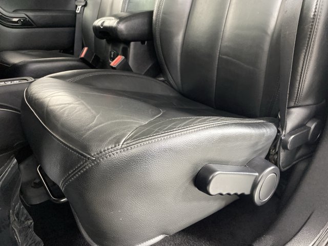 Used 2015 Jeep Wrangler Unlimited Sahara w/ Dual Top Group AWD/4WD image 16