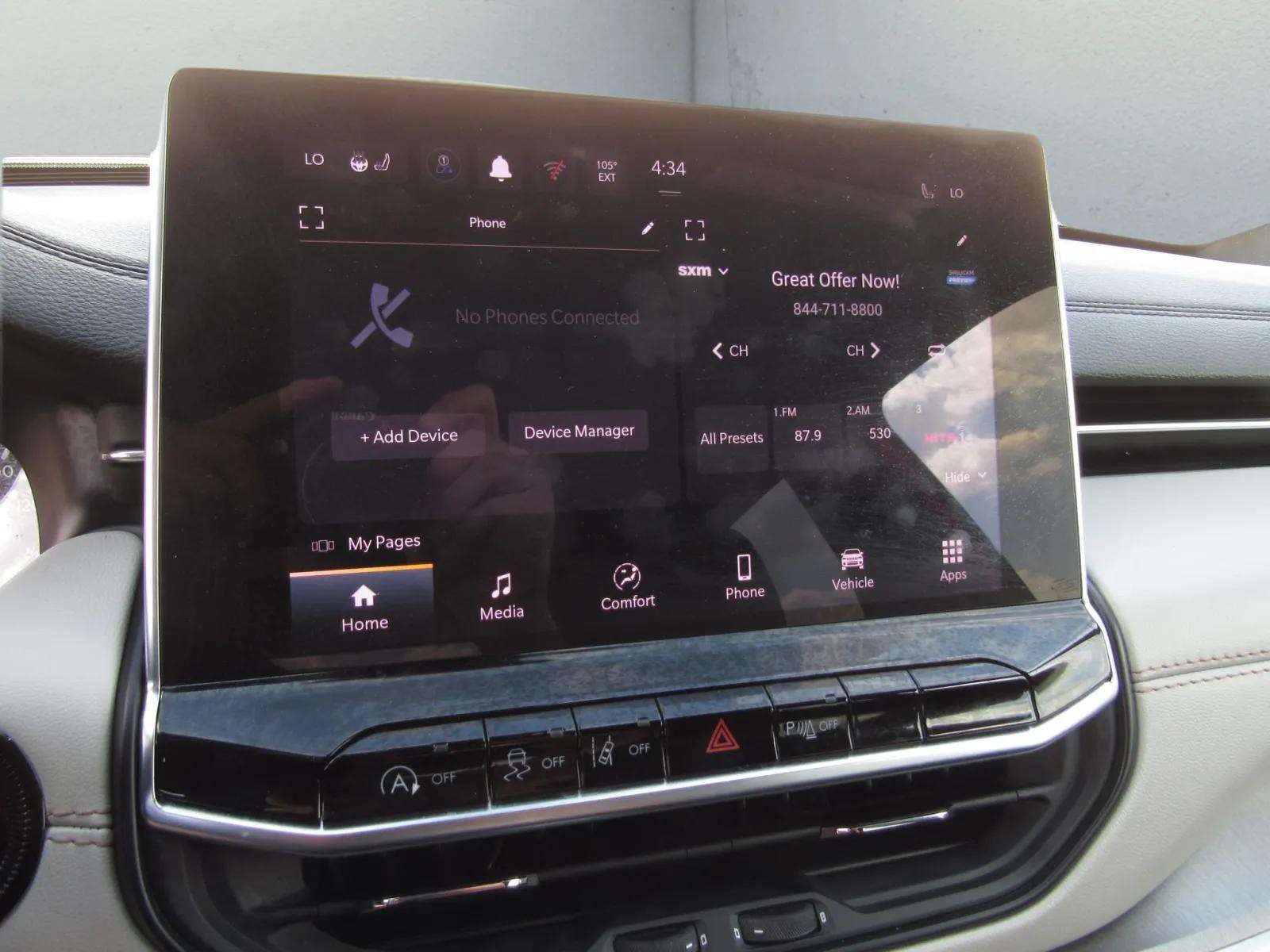 Used 2025 Jeep Compass Limited AWD/4WD image 18