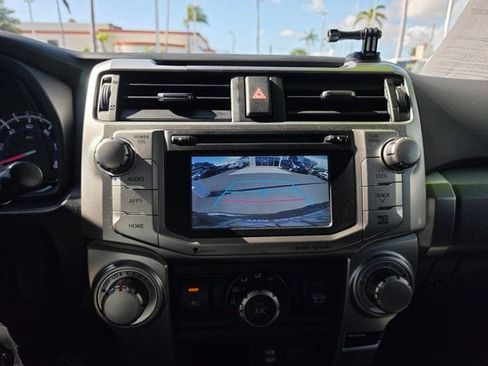 Used 2018 Toyota 4Runner SR5 Premium w/ Wilderness Package AWD/4WD image 14