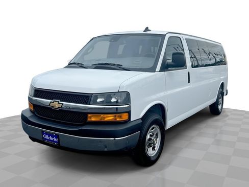 Used 2025 Chevrolet Express 3500 LT w/ LT Preferred Equipment Group RWD image 1