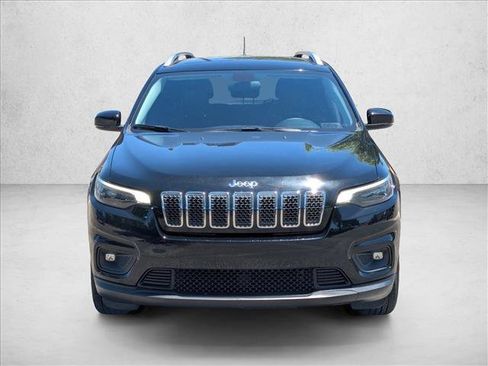 Used 2020 Jeep Cherokee Latitude Plus FWD image 2