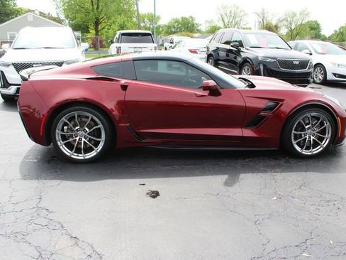 Used 2017 Chevrolet Corvette Grand Sport RWD image 11