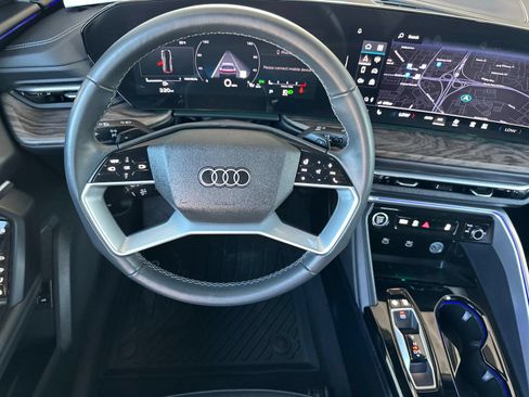Used 2025 Audi Q5 Premium w/ Convenience Package AWD/4WD image 15