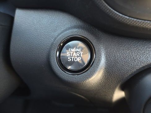 Certified 2026 Hyundai Venue SEL image 11