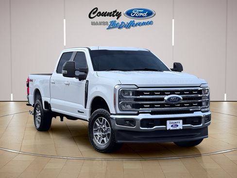 Used 2024 Ford F250 Lariat AWD/4WD image 1