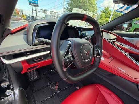 Used 2022 Chevrolet Corvette Stingray Premium Cpe w/ Battery Protection Package RWD image 36