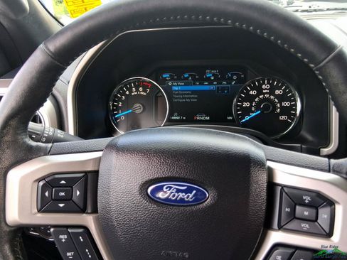 Used 2020 Ford F150 Lariat w/ Equipment Group 502A Luxury AWD/4WD image 19