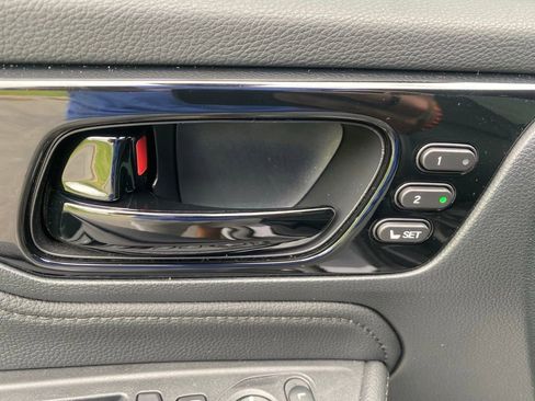 Used 2023 Honda Odyssey Touring image 14