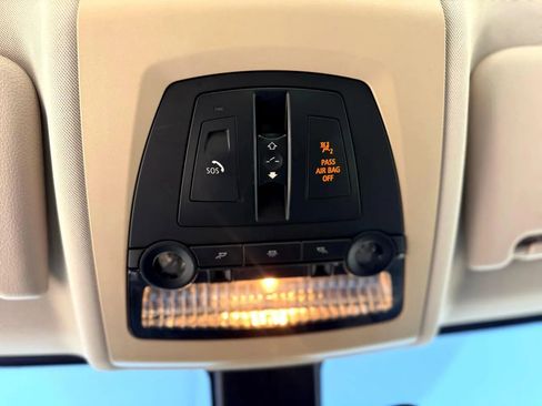 Used 2013 BMW 528i 528i Sedan 4D image 18