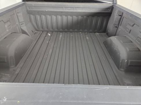 Used 2020 Chevrolet Silverado 1500 LT w/ All-Star Edition image 29