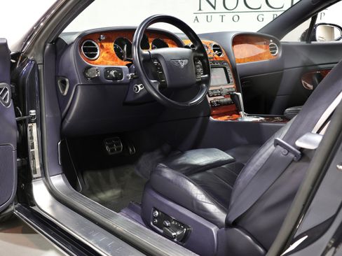 Used 2005 Bentley Continental GT AWD/4WD image 42