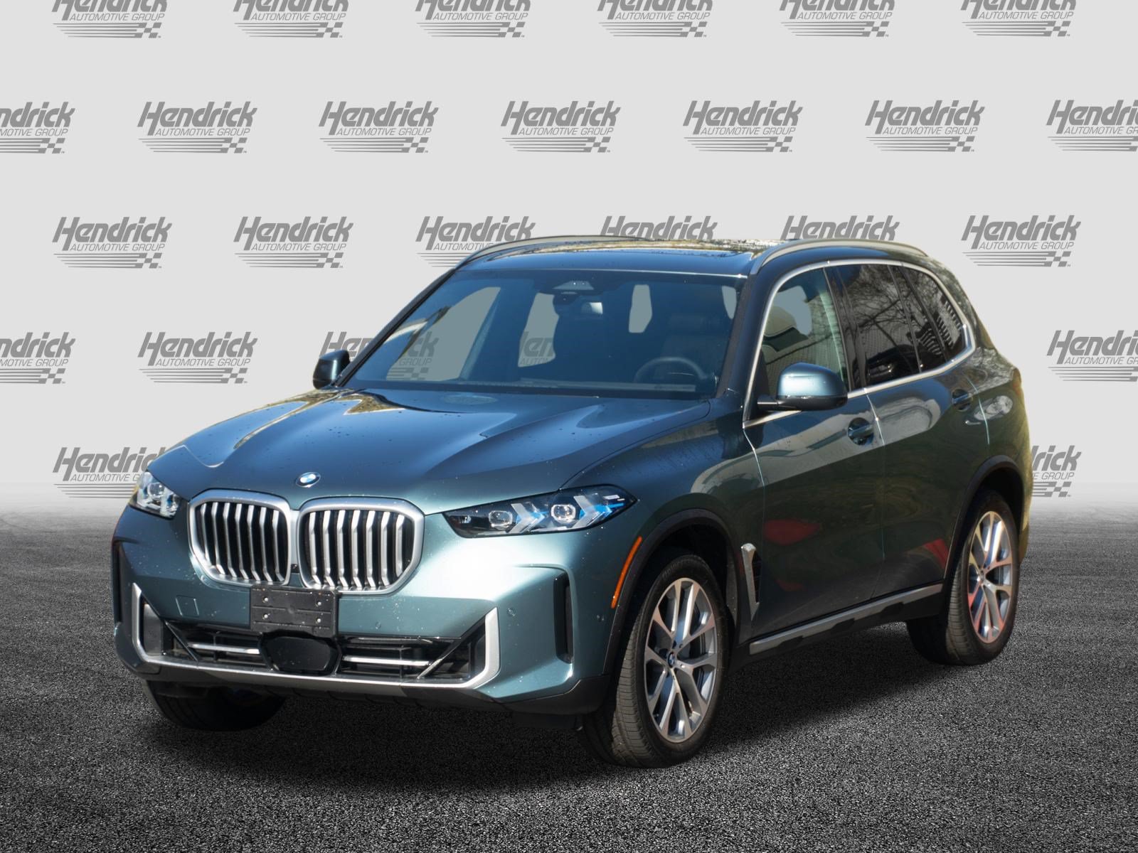 Certified 2026 BMW X5 xDrive40i w/ Climate Comfort Package AWD/4WD image 5