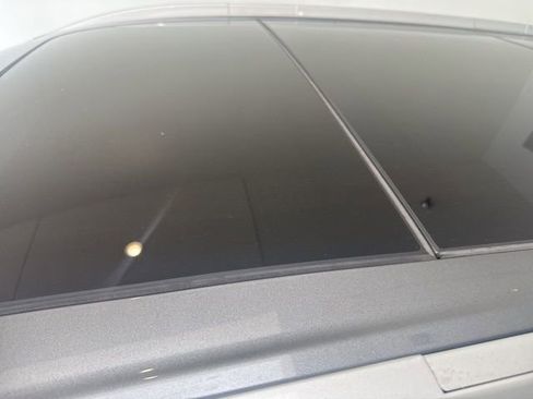 Used 2021 Nissan Rogue SL image 12