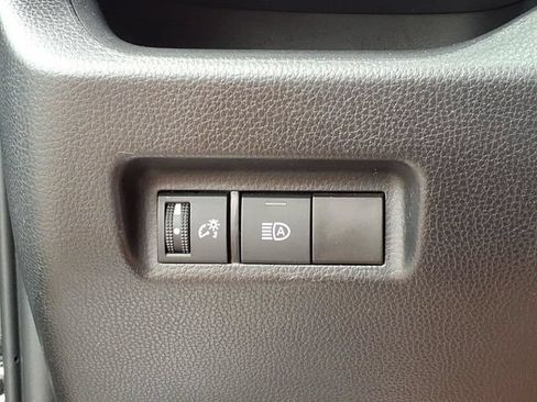 Used 2024 Toyota RAV4 LE AWD/4WD image 15