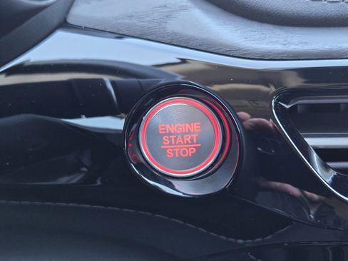 Certified 2023 Acura MDX SH-AWD w/ Advance Package image 21