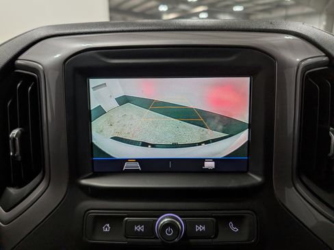 Used 2021 Chevrolet Silverado 2500 Custom w/ Custom Value Package image 25