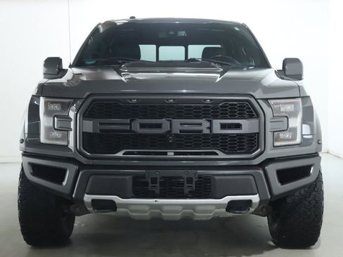 Used 2018 Ford F150 Raptor w/ Equipment Group 802A Luxury AWD/4WD image 8