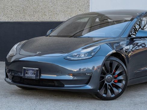 Used 2023 Tesla Model 3 Performance AWD/4WD image 5