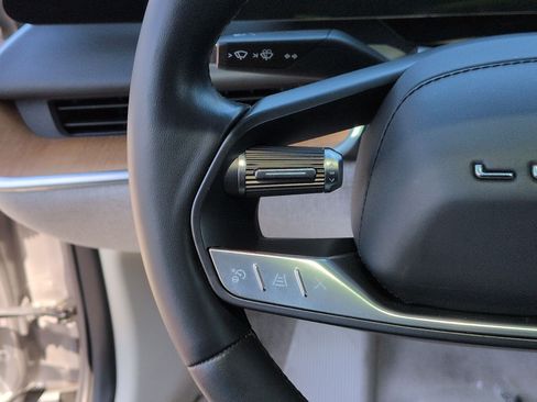 Used 2023 Lucid Air Touring AWD/4WD image 19
