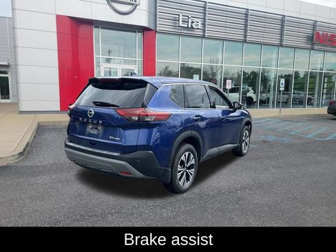Used 2021 Nissan Rogue SV AWD/4WD image 11
