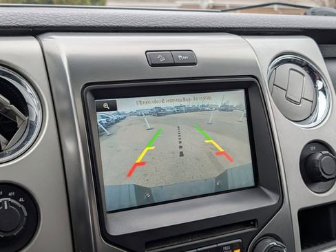 Used 2014 Ford F150 FX4 w/ Equipment Group 402A Luxury AWD/4WD image 21